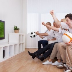 Arkadaşlarım İle Evde Maçı İzlerim