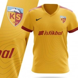 Storeden Her Çıkan Formayı Alırım.