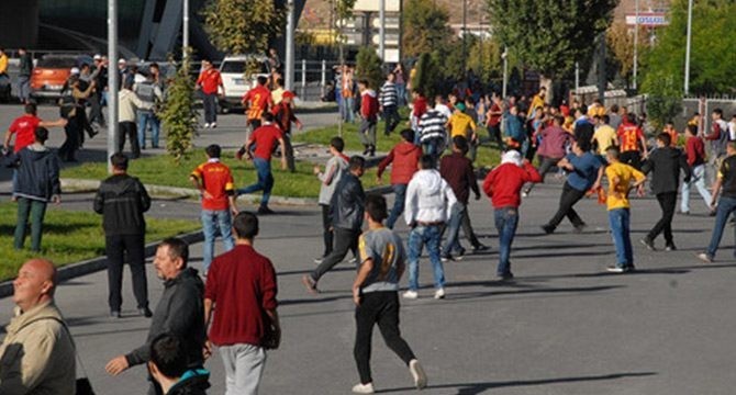 Kayserispor İçin Hiç Kavga Ettiniz mi?