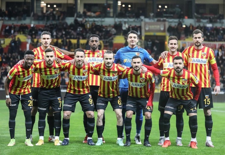 KAYSERİSPOR 2021-2022 TAKIM KADROSU