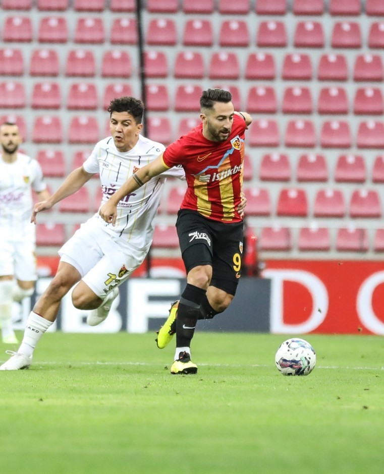 Bertolacci ve Oğuzhan Berber