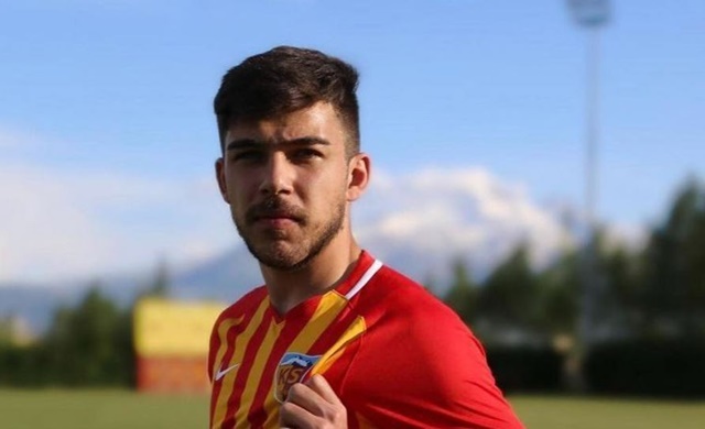 Kayserispor, Oğuzhan Çapar'ı Balıkesirspor'a Kiraladı.