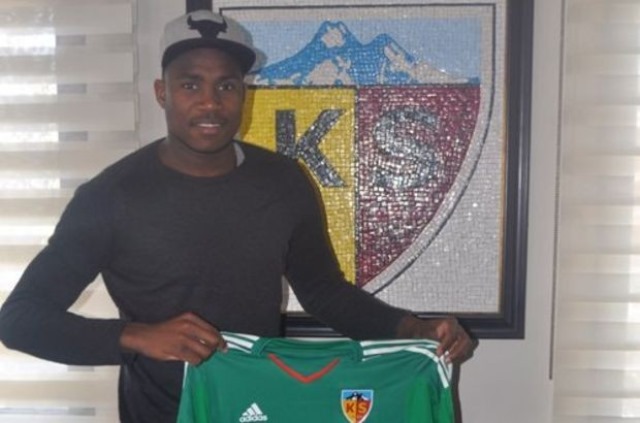 Ali Ahamada Kayserispor ile Sözleşme İmzaladı