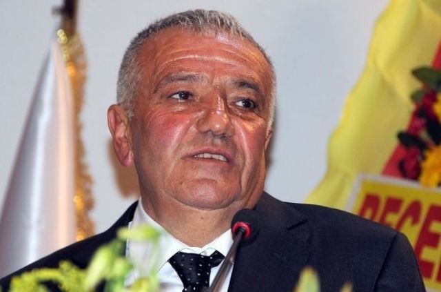 Recep Mamur; Kayserispor'u Talan Ettirmeyiz.