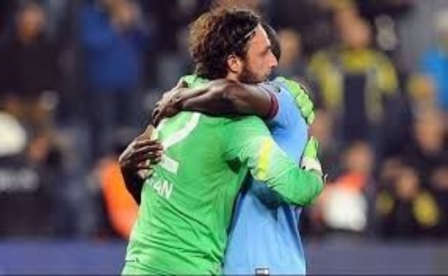 Hakan Arıkan Kayserispor Kampına Katılıyor