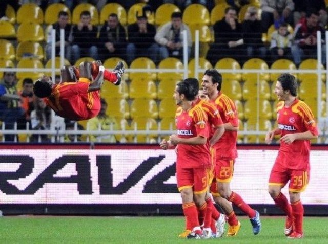 2008-2009 Süper Lig: Fenerbahçe 1-4 Kayserispor (Aghahowa Show)