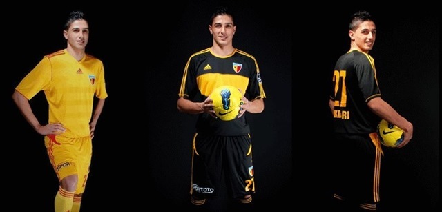 Kayserispor Erdal Akdarı ile Yollarını Ayırdı.