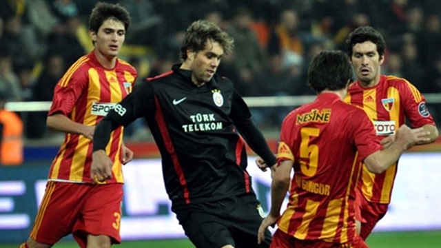 Santos'un Burnu Kırık, Santana mı Boş Ver O Kayserispor'lu