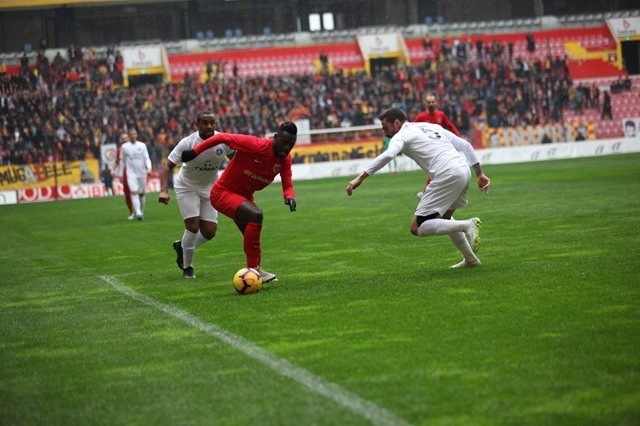 Futbol Terimleri Sözlüğü #10 Ön Asist Nedir?