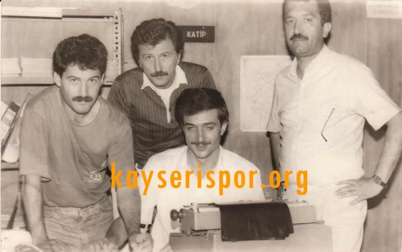 1988-1989 Tarihte O An: Kayseri Noterinde Bir Transfer Sözleşme Töreni