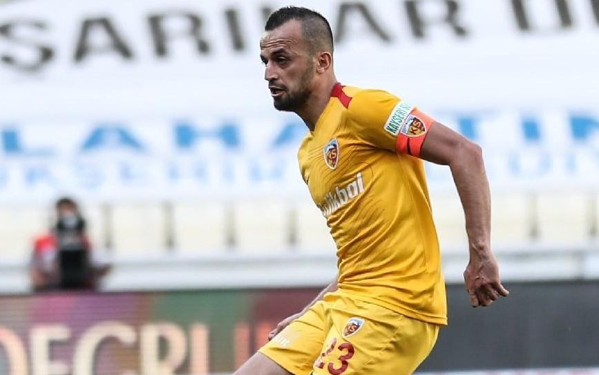 İlhan Parlak Altay Maçında Forma Giyemeyecek