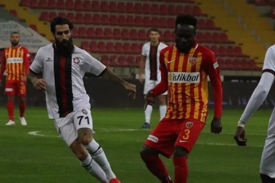 Kayserispor, Fatih Karagümrük ile 8.Defa Lig Maçında Karşılaşacak.