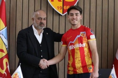 Kayserispor Ethem Balcı ile Sözleşme Yeniledi.