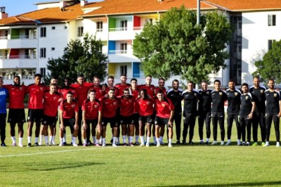Kayserispor Yeni Sezonun İlk Antrenmanını Yaptı.