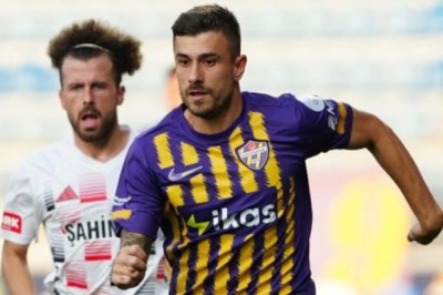 Kayserispor Eyüpspor'dan Dorukhan Toköz Renklerine Kattı.
